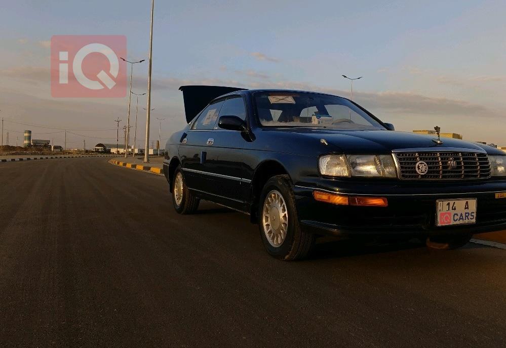 تويوتا كراون